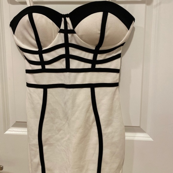 Bodycon dress - Picture 1 of 2